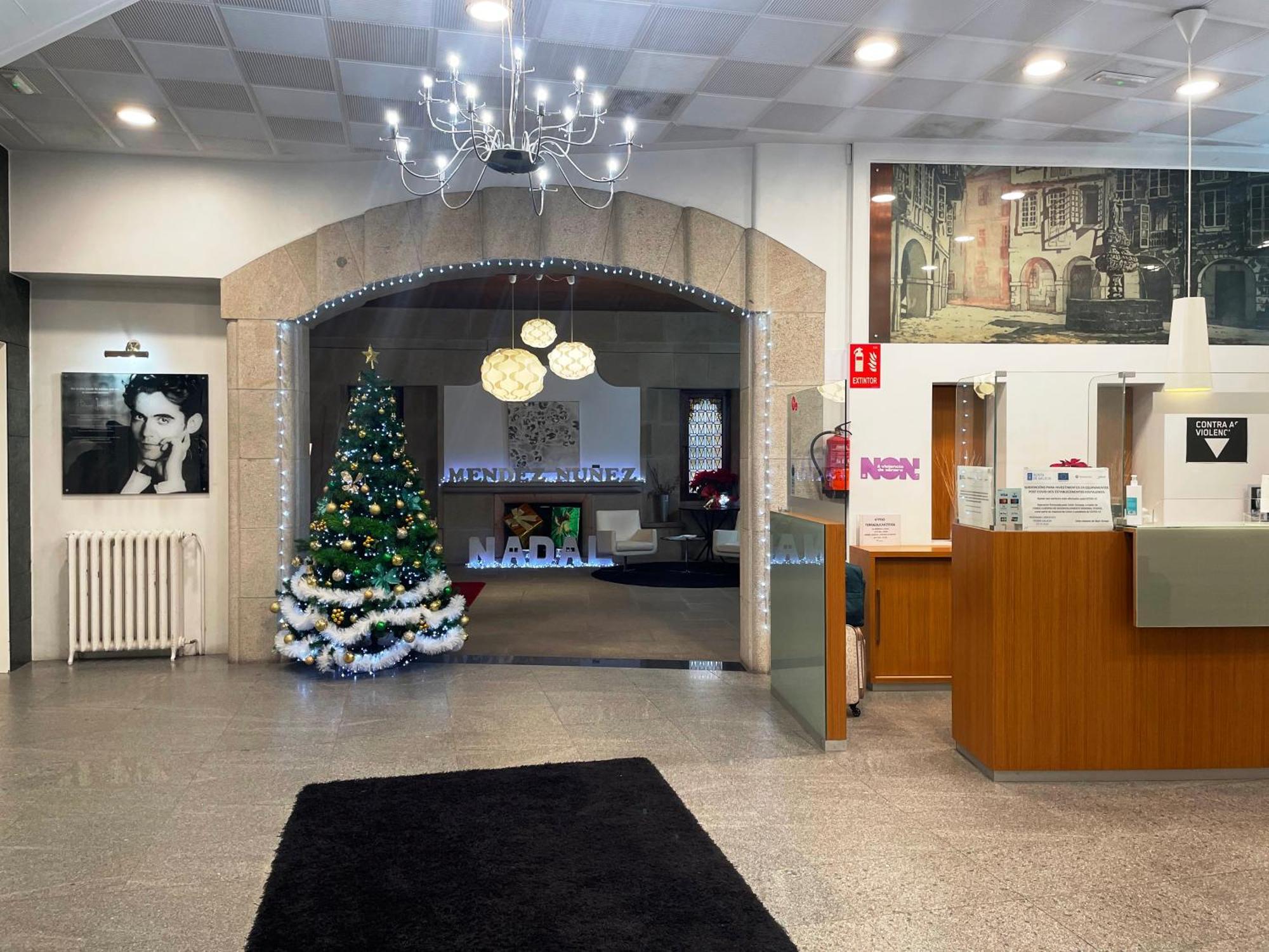 Hotel Mendez Nunez 卢戈 外观 照片